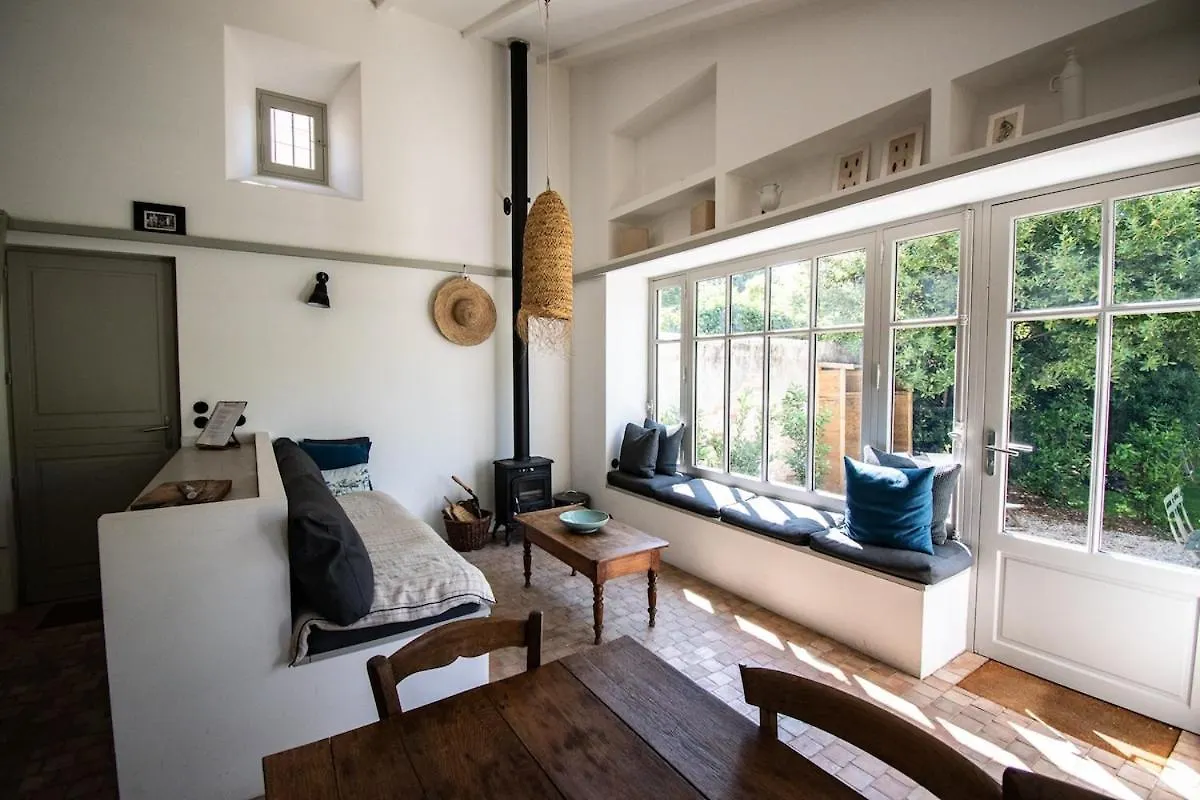 普罗旺斯地区艾克斯Le Poulailler, Private House With Garden And Parking别墅 度假居 普罗旺斯地区艾克斯